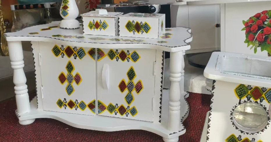 Coffee table ጣውላ ቡን