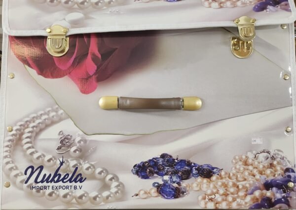 Bridal Blanket / ምንጻፍ ዓራት ናይ መርዓውቲ